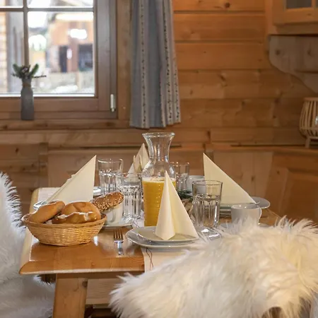 Domek alpejski Uriges 3 *